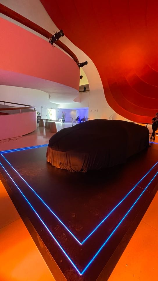 LANÇAMENTO LAMBORGHINI - Projeto 03